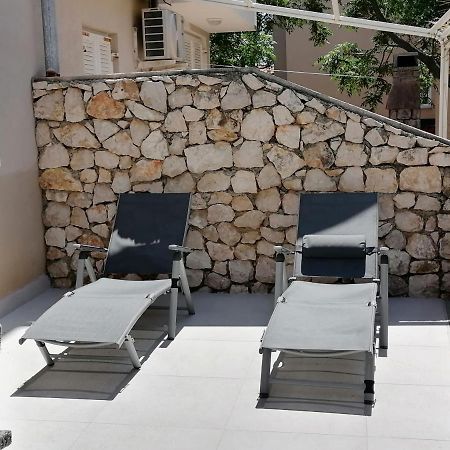 Apartment Nano-Maris Новалья Экстерьер фото